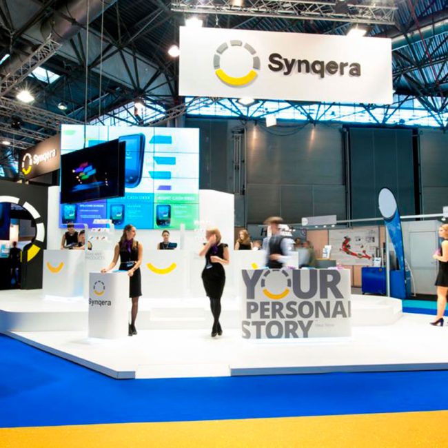 Synqera Parías Stand